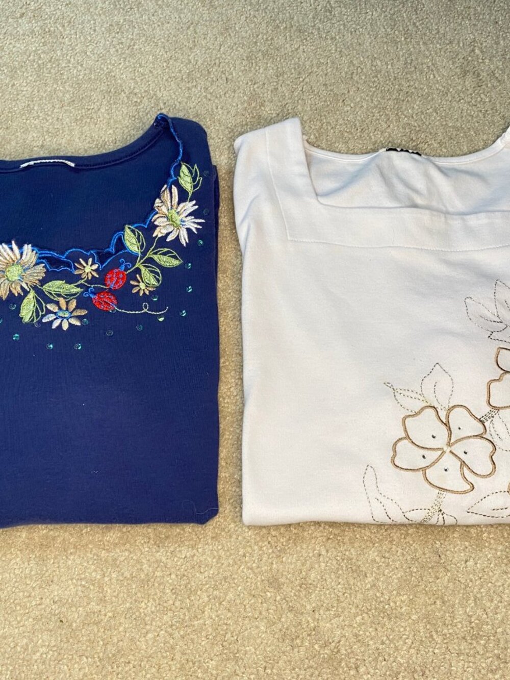 Bonworth Size Small P 2 Beautiful Tops White and Navy